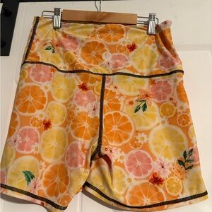 Floral Citrus Print Women's Shorts